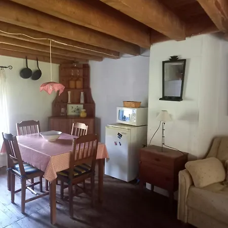 Les Trois Noyers Holiday home Tailhac
