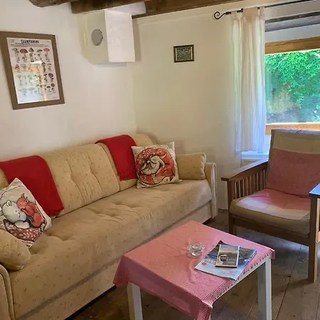 Holiday home Les Trois Noyers Tailhac